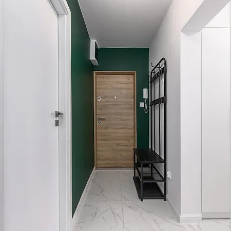 Lumina Spacious 3-room With Balcony Βαρσοβία