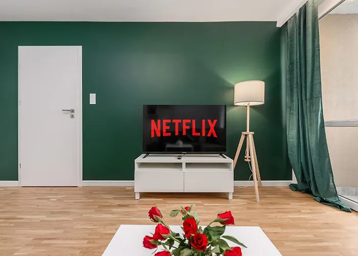 Lumina Spacious 3-room With Balcony Apartament *