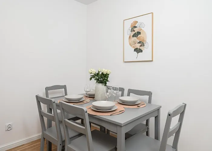 Lumina Spacious 3-room With Balcony * وارسو